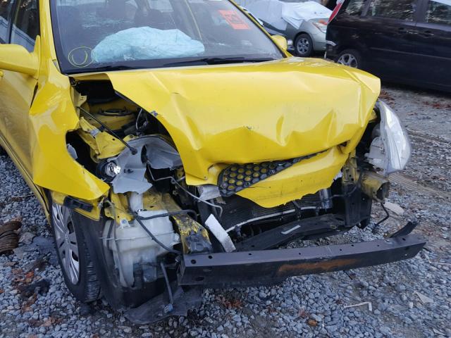 2T1KR32E54C277862 - 2004 TOYOTA MATRIX XR YELLOW photo 9