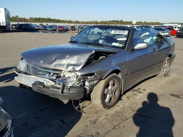 YS3DF78K817006032 - 2001 SAAB 9-3 SE GRAY photo 2