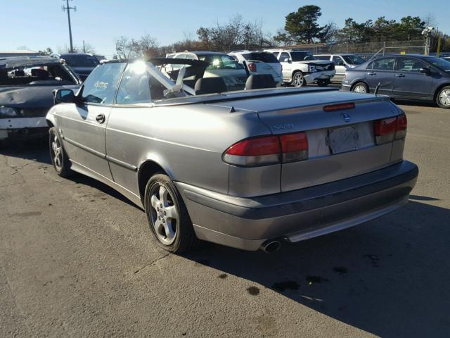 YS3DF78K817006032 - 2001 SAAB 9-3 SE GRAY photo 3