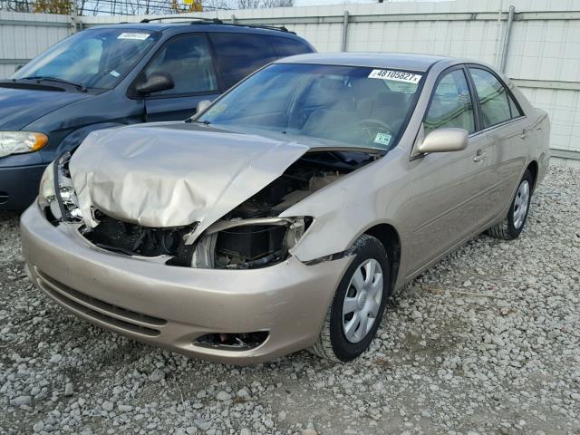 4T1BE32K74U310795 - 2004 TOYOTA CAMRY LE TAN photo 2