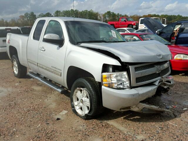 1GCSKTE37AZ168447 - 2010 CHEVROLET SILVERADO GRAY photo 1