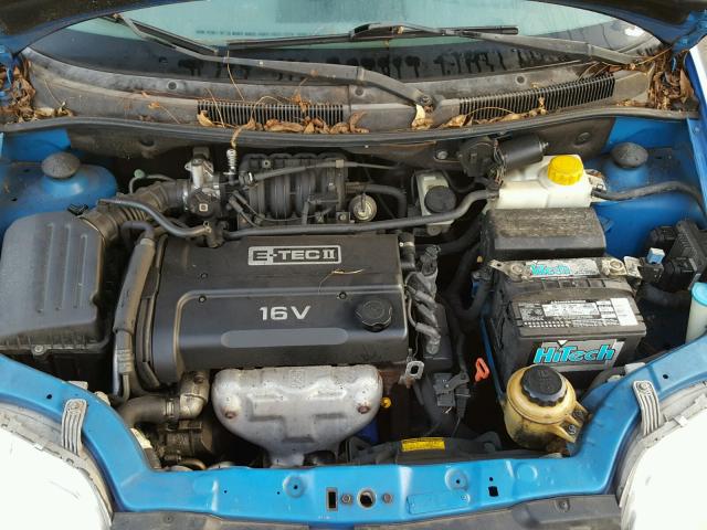 KL1TD52605B348268 - 2005 CHEVROLET AVEO BASE Niebieski zdjęcie 7
