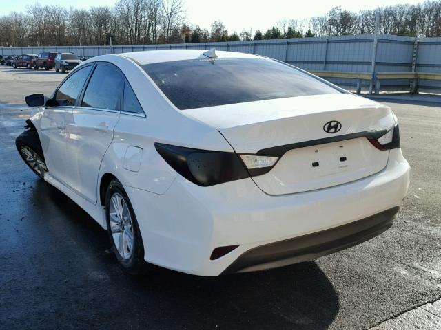 5NPEB4AC4EH875186 - 2014 HYUNDAI SONATA GLS WHITE photo 3