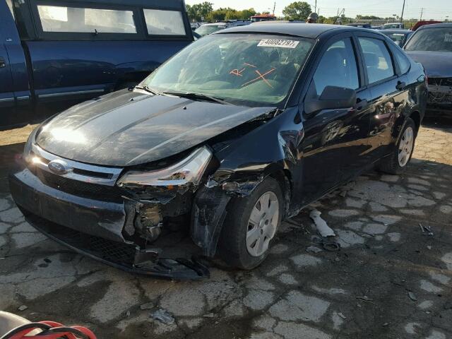 1FAHP34N79W156929 - 2009 FORD FOCUS S BLACK photo 2