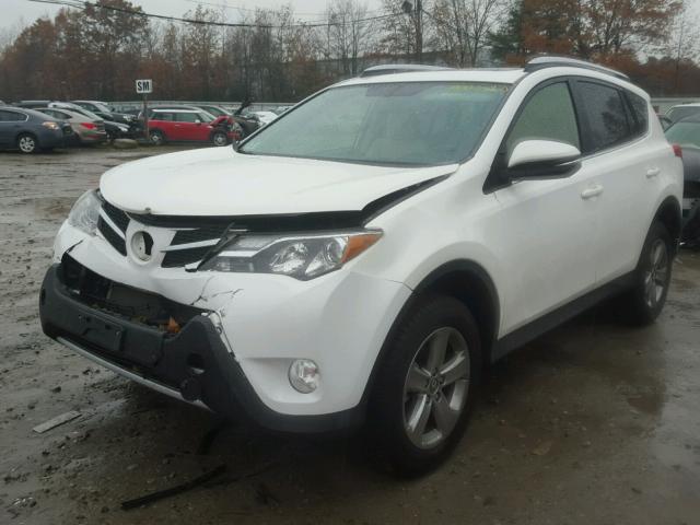 JTMRFREV1FJ034241 - 2015 TOYOTA RAV4 XLE WHITE photo 2