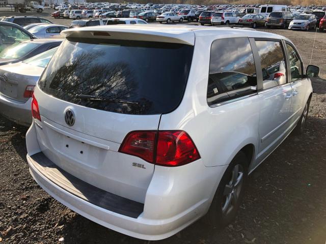 2V8HW54X99R503362 - 2009 VOLKSWAGEN ROUTAN SEL WHITE photo 4