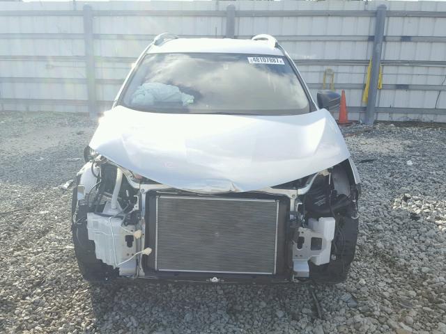 JTMZFREV1FD064788 - 2015 TOYOTA RAV4 LE SILVER photo 9