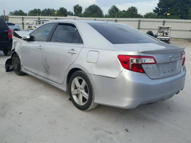 4T1BF1FK9CU637015 - 2012 TOYOTA CAMRY BASE SILVER photo 3