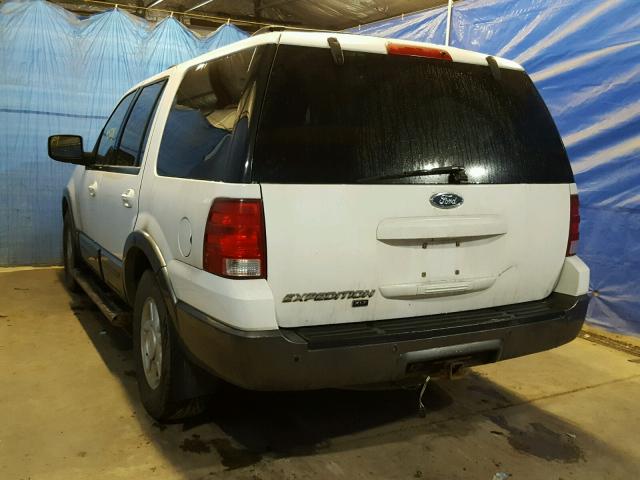 1FMFU16L74LB37491 - 2004 FORD EXPEDITION WHITE photo 3