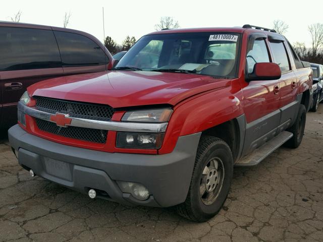 3GNEC13T02G228658 - 2002 CHEVROLET AVALANCHE RED photo 2