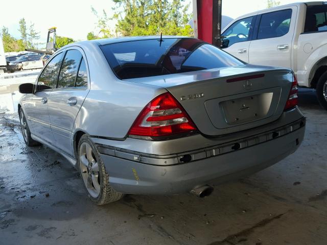 WDBRF52H06E021849 - 2006 MERCEDES-BENZ C GENERATI SILVER photo 3