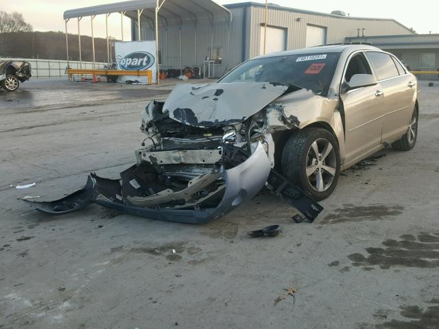 1G1ZC5EU7CF252121 - 2012 CHEVROLET MALIBU 1LT SILVER photo 2