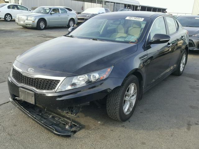 KNAGM4A74C5288731 - 2012 KIA OPTIMA LX BLACK photo 2