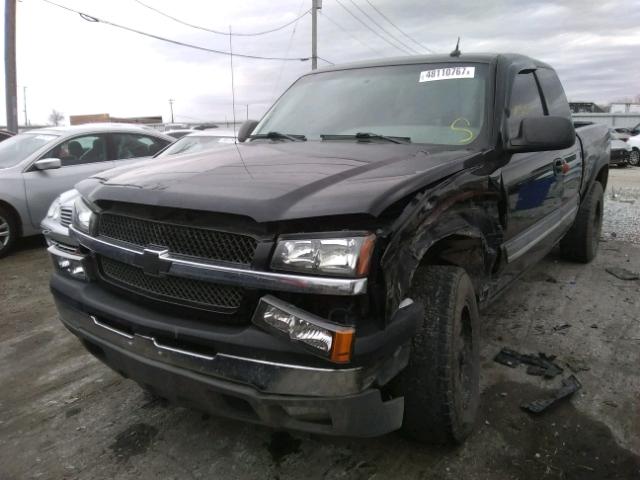 2GCEK19T941245764 - 2004 CHEVROLET SILVERADO BLACK photo 2