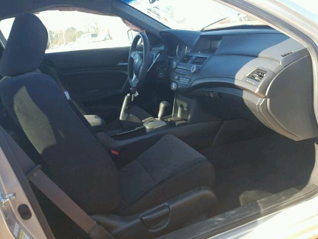 1HGCS12329A000708 - 2009 HONDA ACCORD LX SILVER photo 5