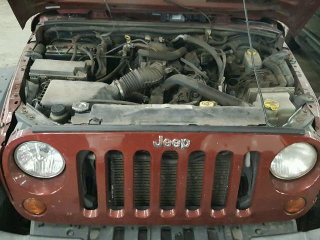 1J4FA241X8L619649 - 2008 JEEP WRANGLER X MAROON photo 7