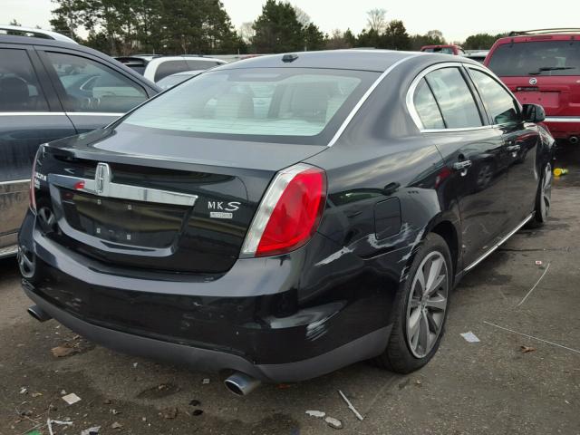 1LNHM94R69G601143 - 2009 LINCOLN MKS BLACK photo 4