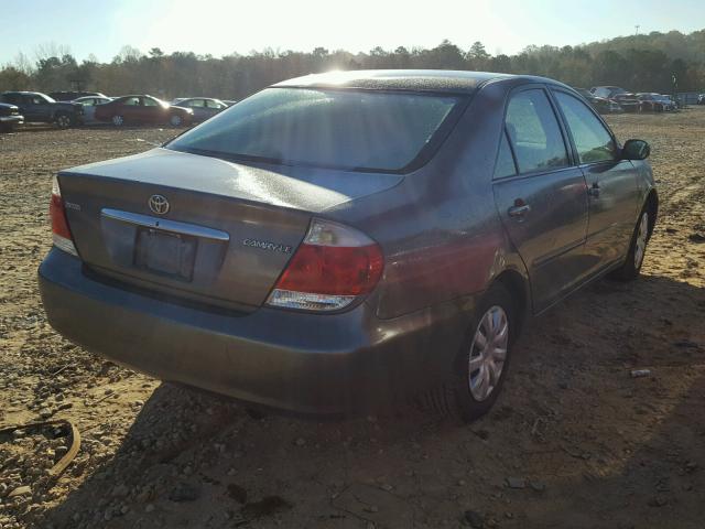 4T1BE30K05U604589 - 2005 TOYOTA CAMRY LE GRAY photo 4