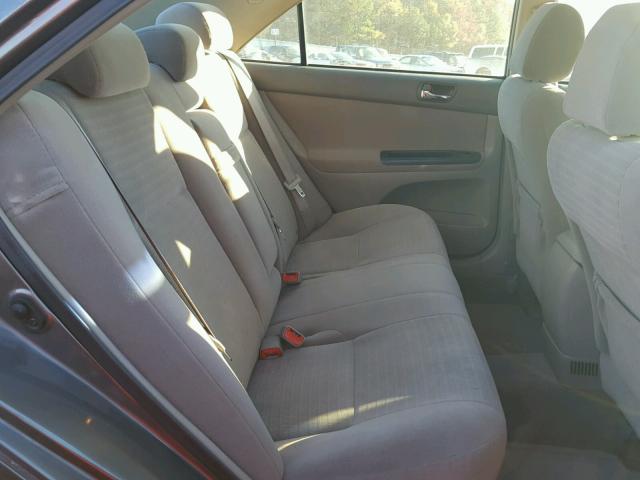 4T1BE30K05U604589 - 2005 TOYOTA CAMRY LE 灰色 照片 6