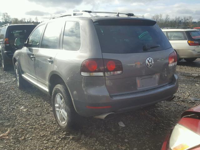 WVGBE77L38D063595 - 2008 VOLKSWAGEN TOUAREG 2 BROWN photo 3