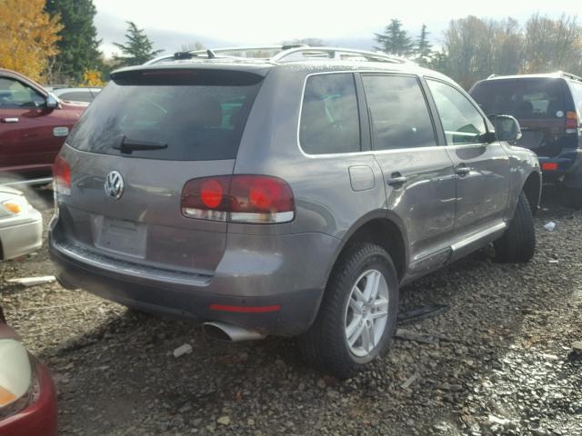 WVGBE77L38D063595 - 2008 VOLKSWAGEN TOUAREG 2 BROWN photo 4