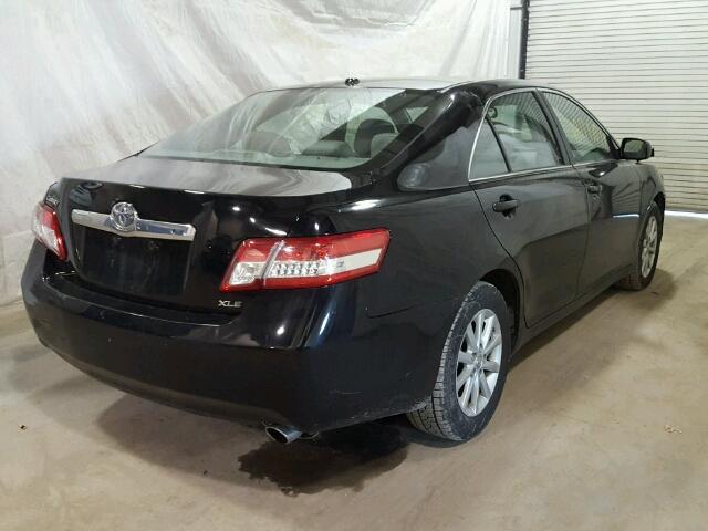 4T4BF3EK4BR182060 - 2011 TOYOTA CAMRY BASE BLACK photo 4