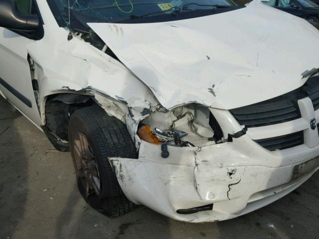 1D4GP24R45B240200 - 2005 DODGE GRAND CARA WHITE photo 9