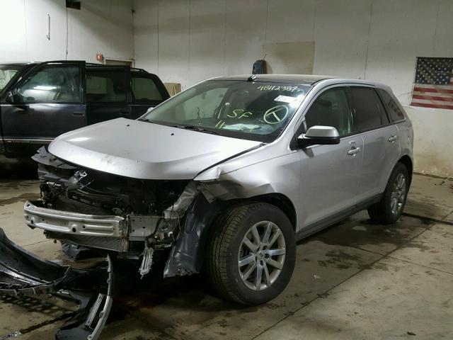 2FMDK4JC4DBB36269 - 2013 FORD EDGE SEL SILVER photo 2