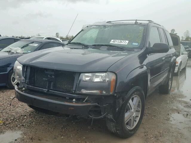 1GNDS13S962340301 - 2006 CHEVROLET TRAILBLAZE GRAY photo 2