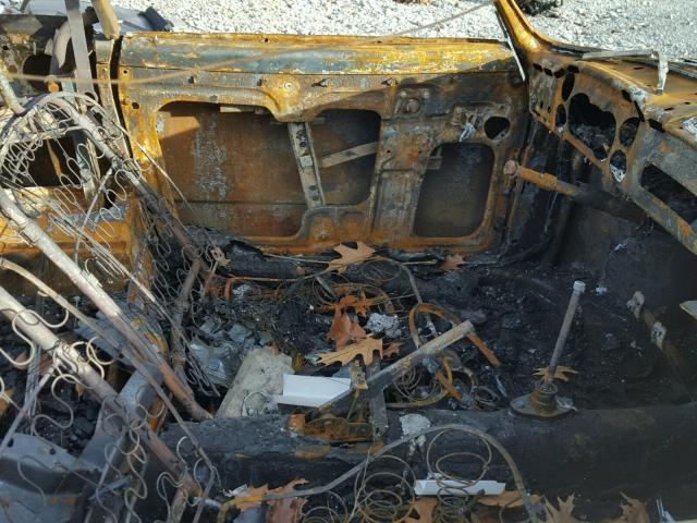 1402572229 - 1970 VOLKSWAGEN KARMANN GH BURN photo 5