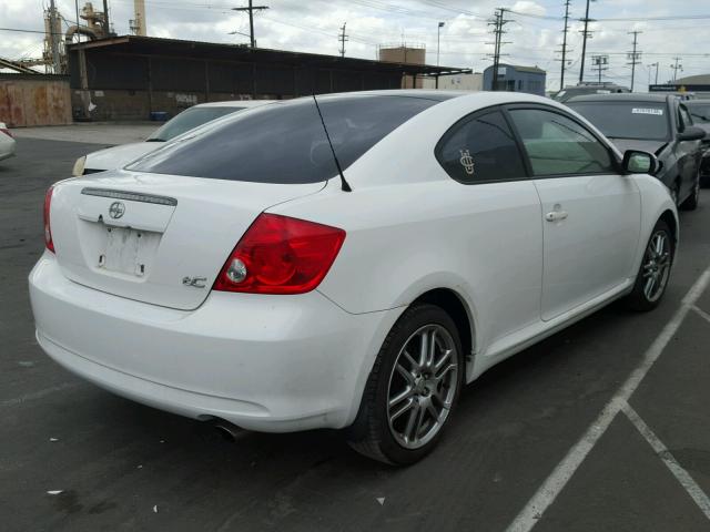 JTKDE177150005607 - 2005 TOYOTA SCION TC 白色 照片 4