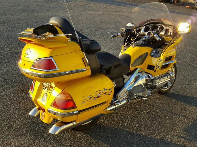 1HFSC47451A001680 - 2001 HONDA GL1800 A YELLOW photo 4