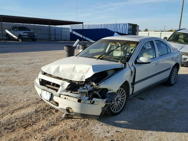 YV1RS53D612001554 - 2001 VOLVO S60 T5 WHITE photo 2