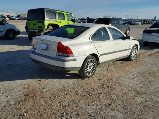 YV1RS53D612001554 - 2001 VOLVO S60 T5 WHITE photo 4