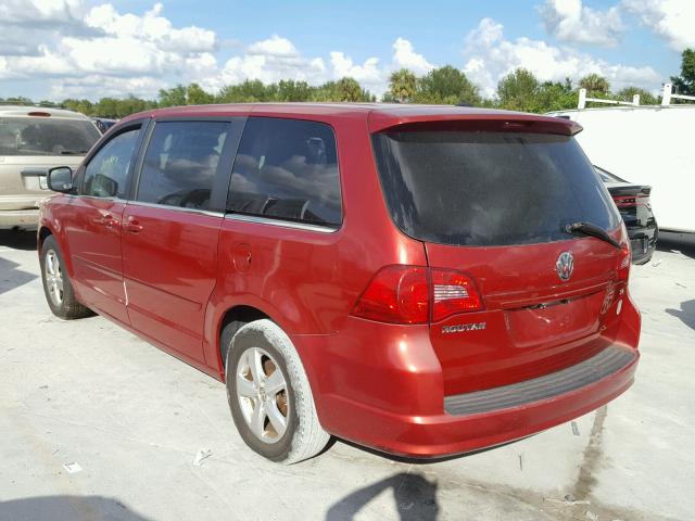 2V8HW34149R554770 - 2009 VOLKSWAGEN ROUTAN SE RED photo 3