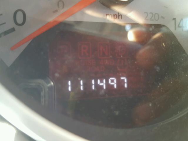 2V8HW34149R554770 - 2009 VOLKSWAGEN ROUTAN SE RED photo 8