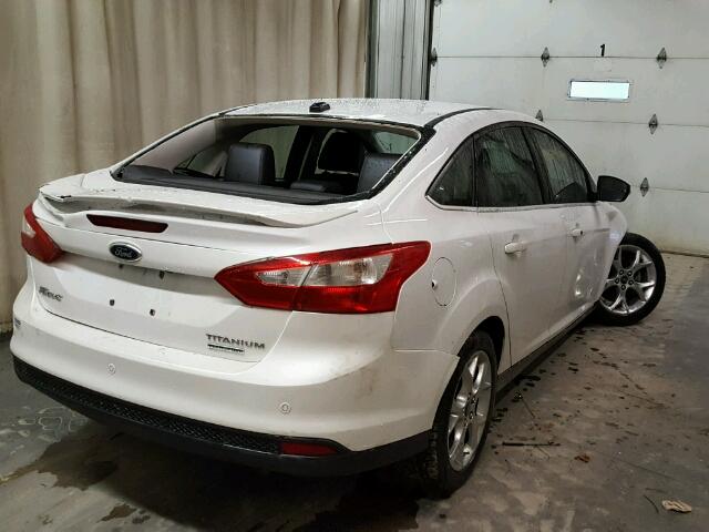 1FADP3J20DL290295 - 2013 FORD FOCUS TITA WHITE photo 4