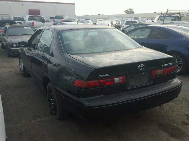 JT2BG22KXW0221508 - 1998 TOYOTA CAMRY CE BLACK photo 3