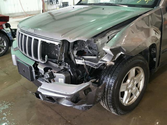 1J8GR48K27C683127 - 2007 JEEP GRAND CHER GRAY photo 9