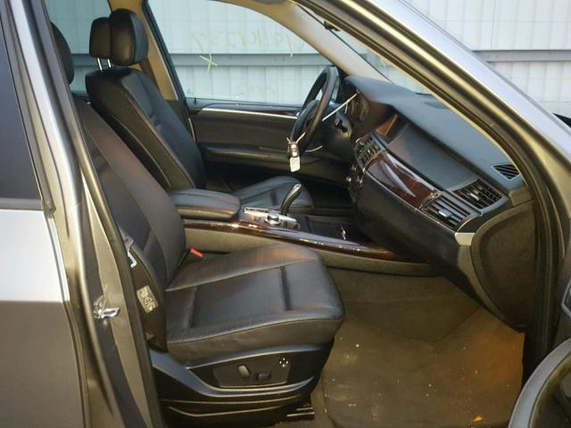 5UXFE43579L272128 - 2009 BMW X5 XDRIVE3 GRAY photo 5