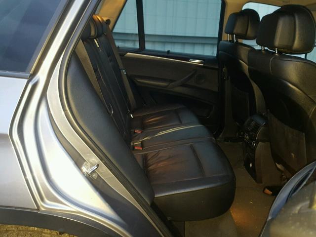 5UXFE43579L272128 - 2009 BMW X5 XDRIVE3 Сұр фото 6