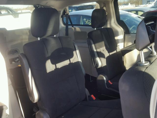 2A4RR5DG4BR804158 - 2011 CHRYSLER TOWN & COU 黑色 照片 6