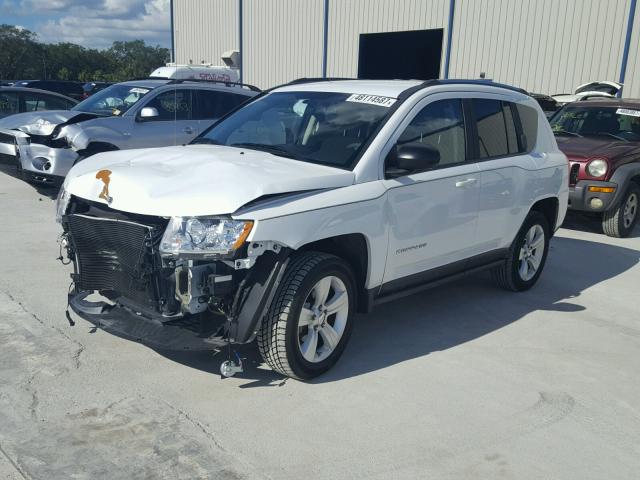 1J4NT1FA6BD289572 - 2011 JEEP COMPASS SP თეთრი ფოტო 2