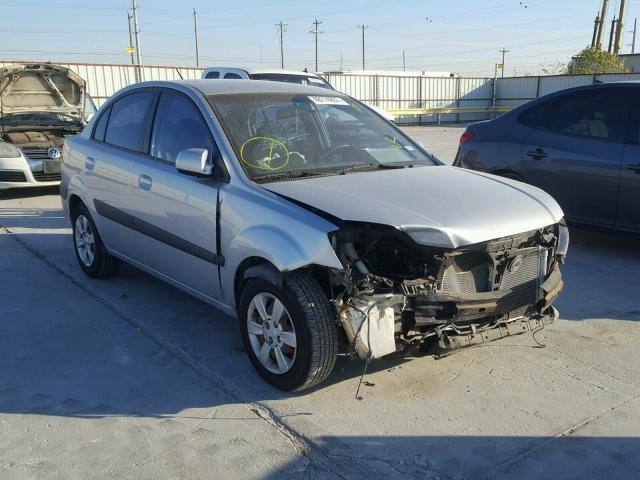 KNADE123566094699 - 2006 KIA RIO SILVER photo 1