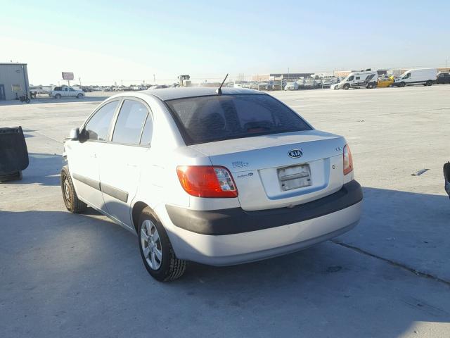 KNADE123566094699 - 2006 KIA RIO SILVER photo 3