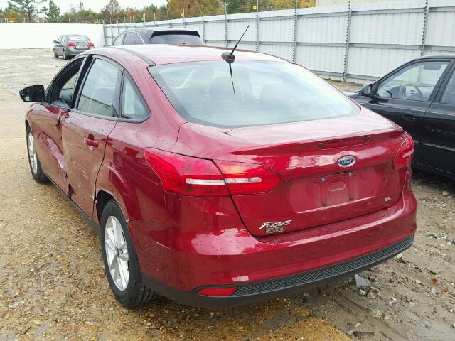 1FADP3F29GL377173 - 2016 FORD FOCUS SE RED photo 3