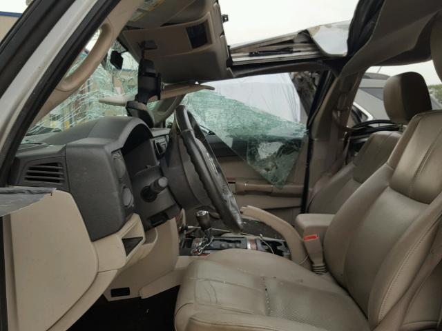 1J8HH58N96C126253 - 2006 JEEP COMMANDER SILVER photo 5