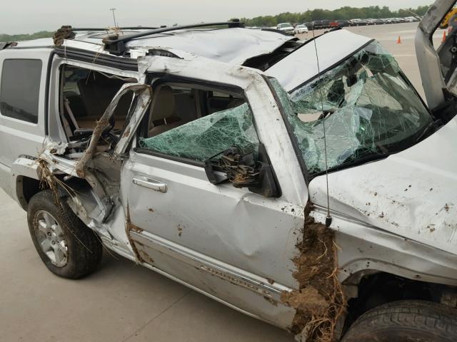 1J8HH58N96C126253 - 2006 JEEP COMMANDER SILVER photo 9