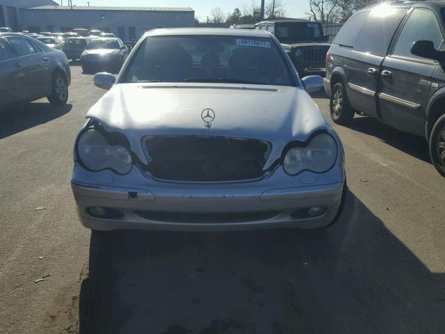 WDBRF61J72E004440 - 2002 MERCEDES-BENZ C 240 SILVER photo 7