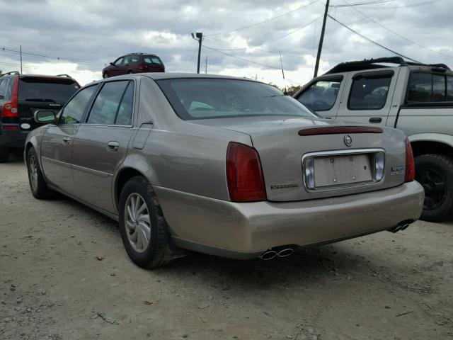 1G6KD54Y5YU328368 - 2000 CADILLAC DEVILLE GOLD photo 3